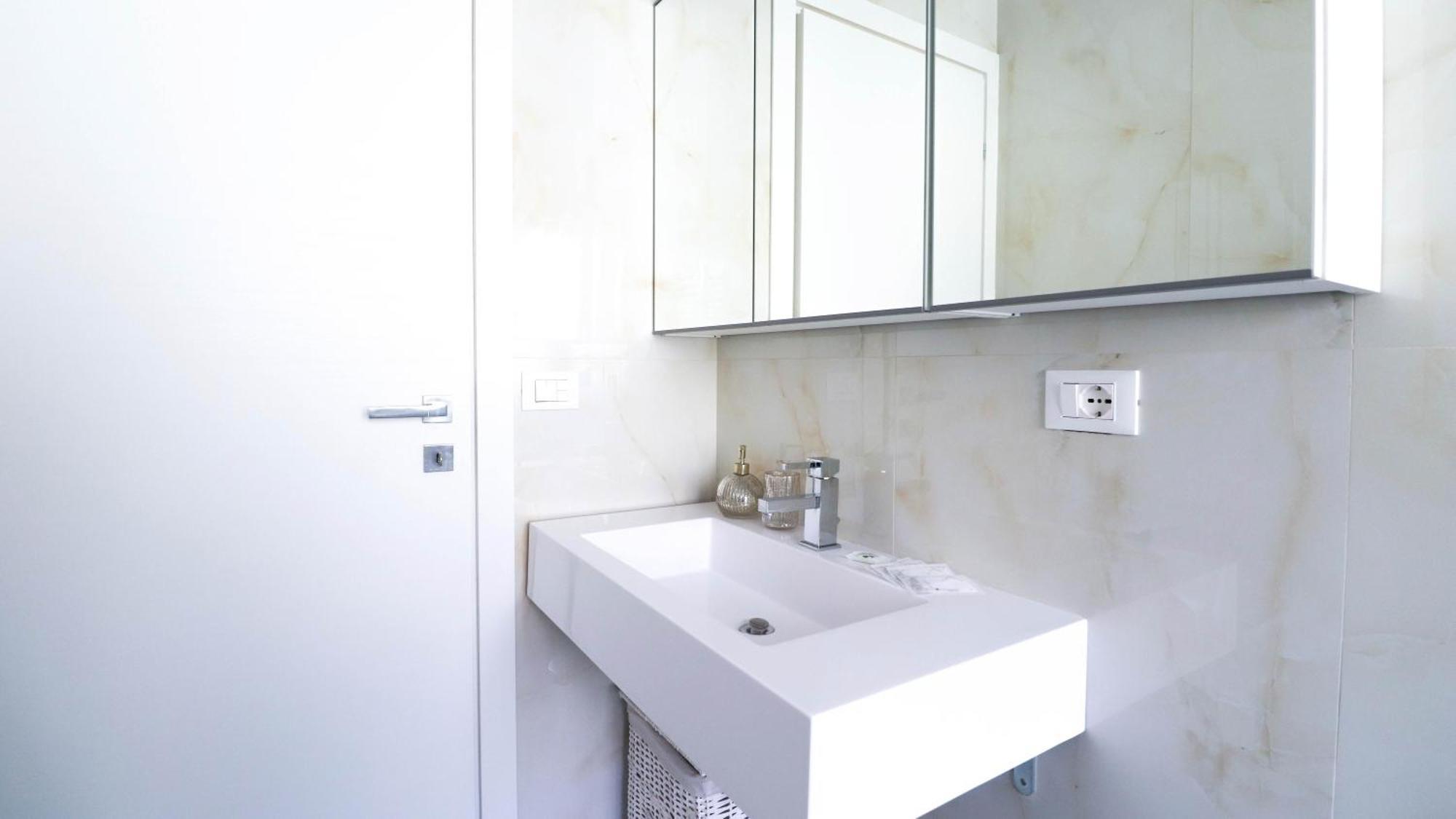 Italianway - Di Sciorno 5 Apartment Rapallo Bagian luar foto